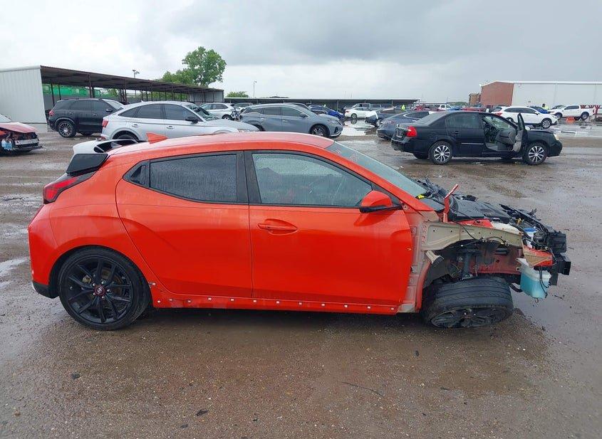 Hyundai Veloster