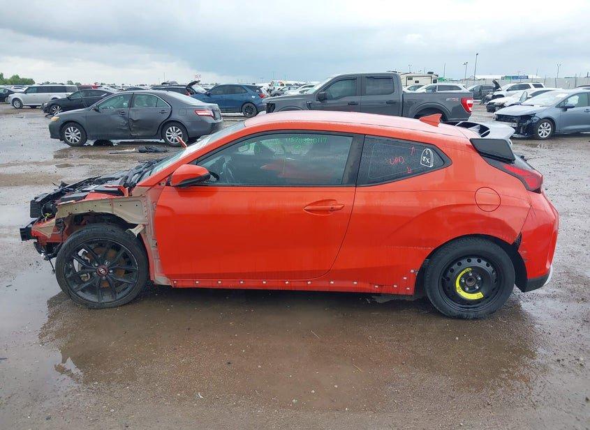 Hyundai Veloster