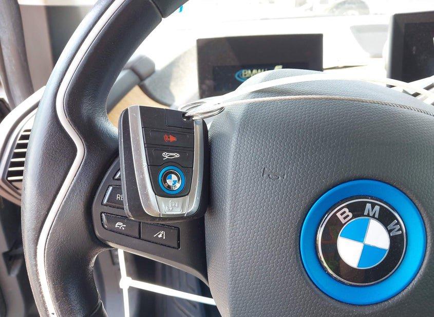 BMW I3
