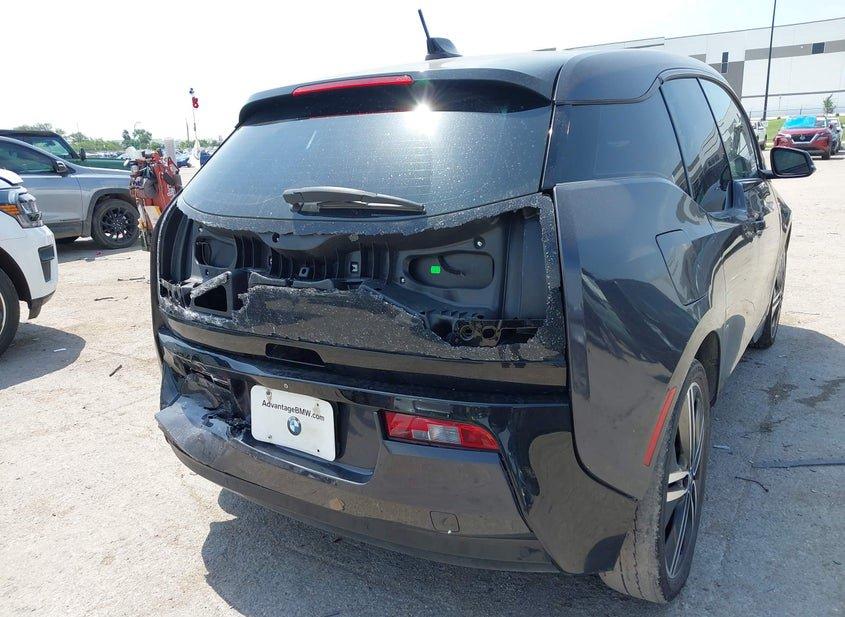 BMW I3