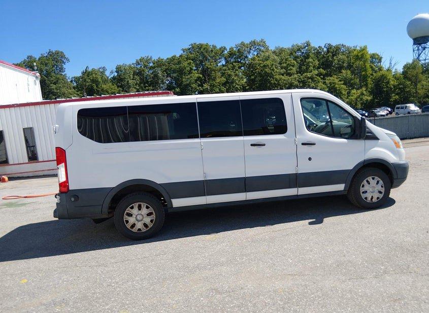 Ford Transit-350