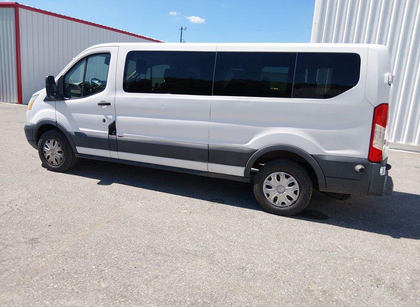 Ford Transit-350