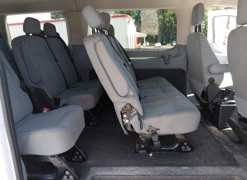 Ford Transit-350