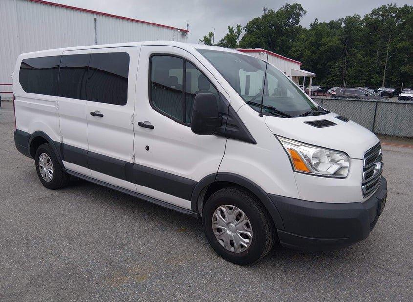 Ford Transit-150