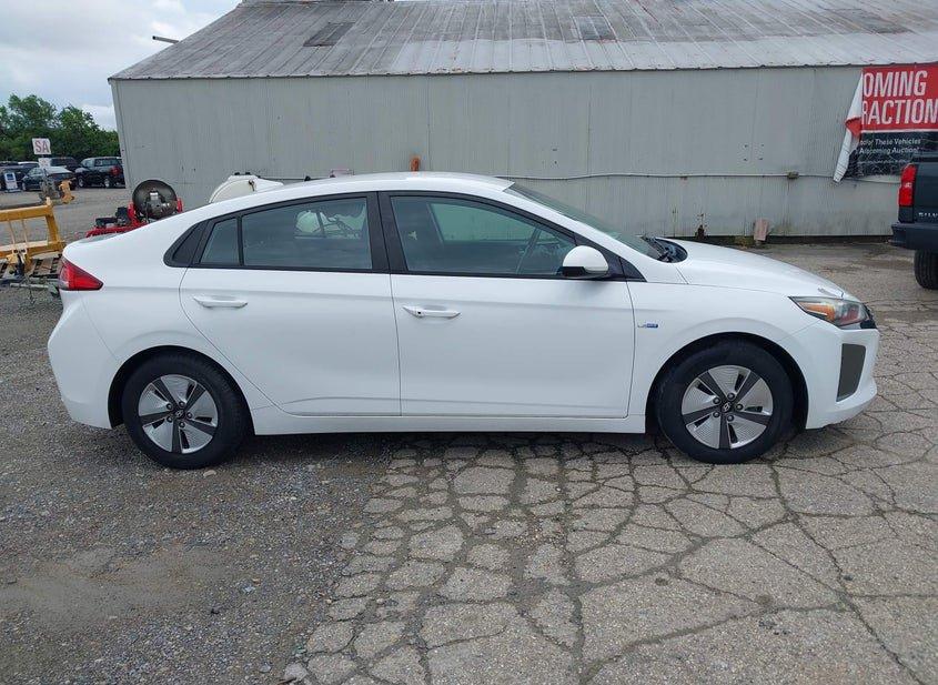 Hyundai Ioniq Hybrid