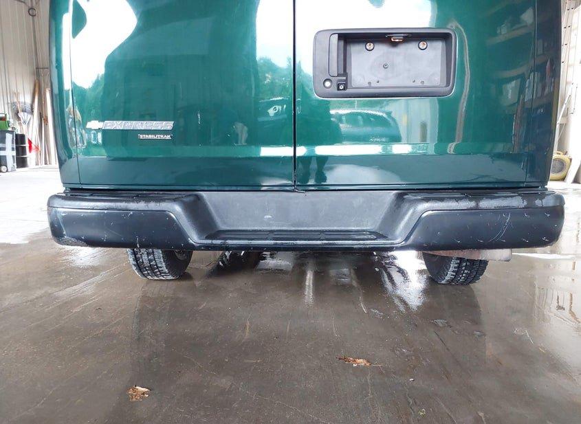 Chevrolet Express 2500