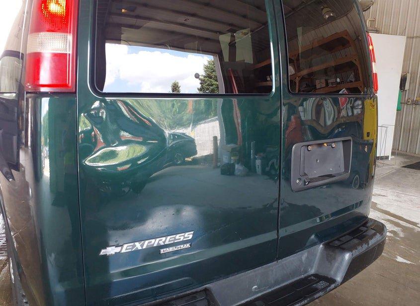 Chevrolet Express 2500