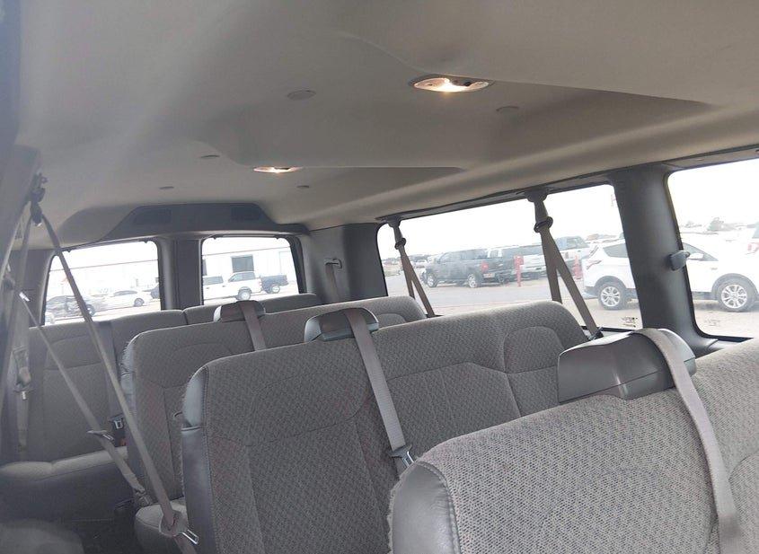 Chevrolet Express 3500