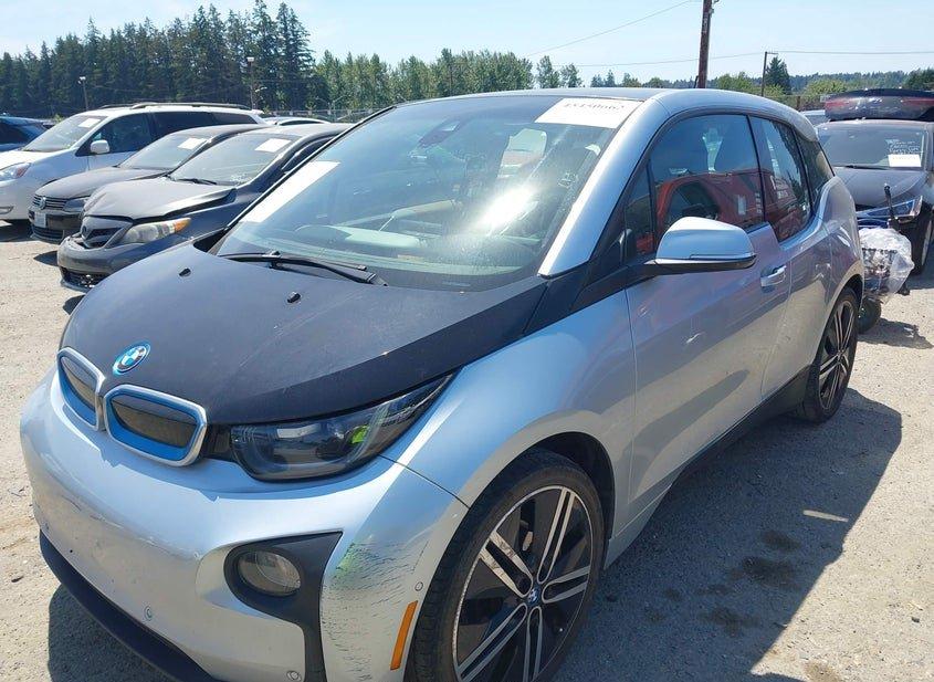 BMW I3