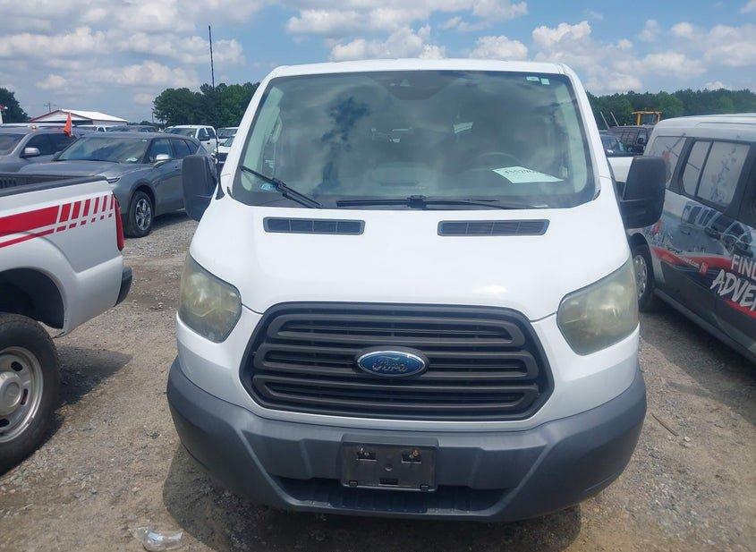 Ford Transit-150