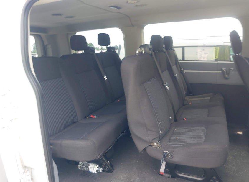 Ford Transit-150
