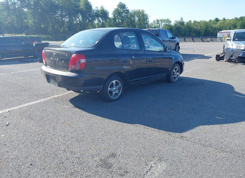 Toyota Echo