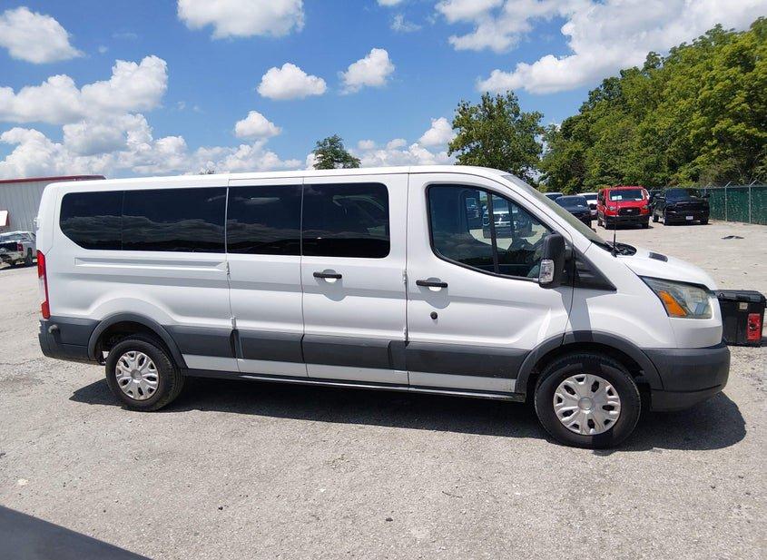 Ford Transit-350