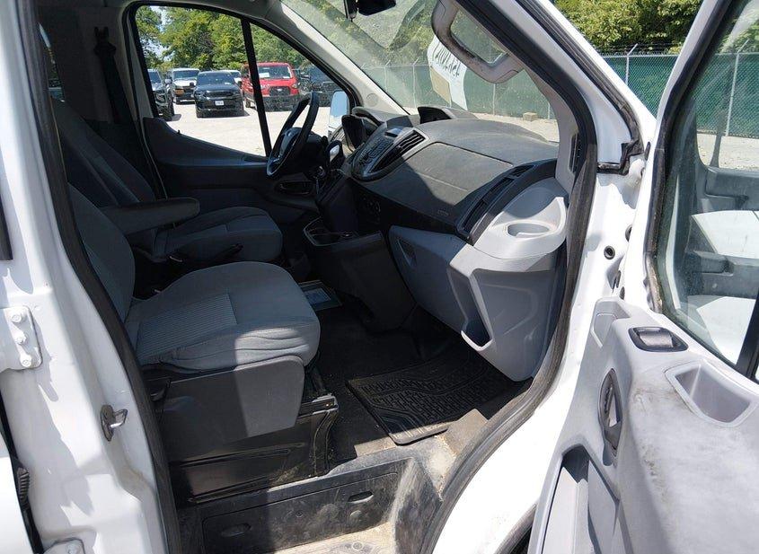 Ford Transit-350