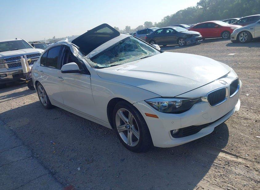 BMW 320I