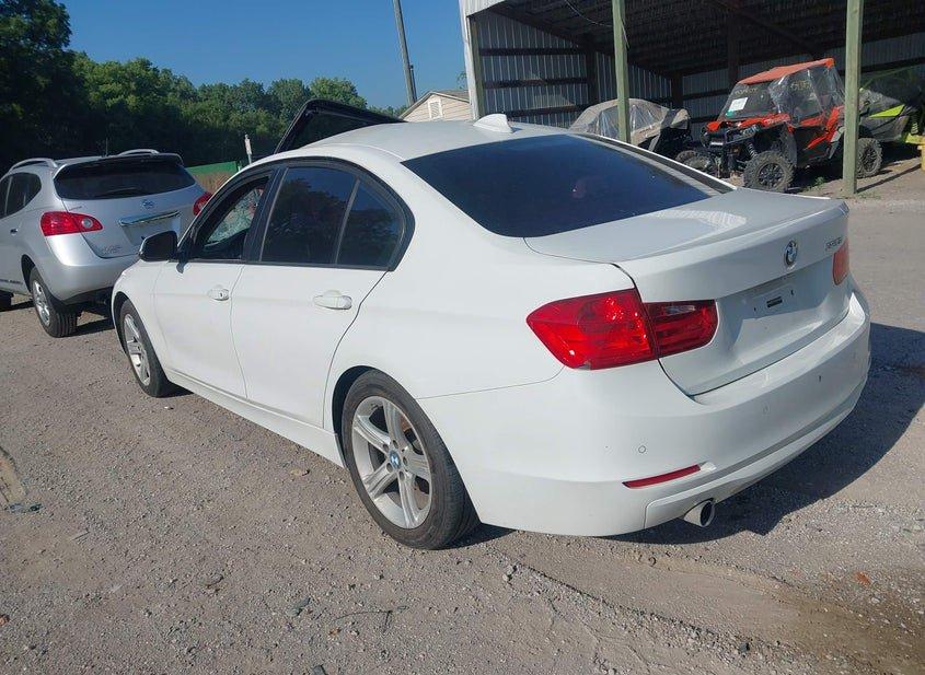 BMW 320I