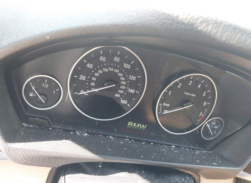 BMW 320I