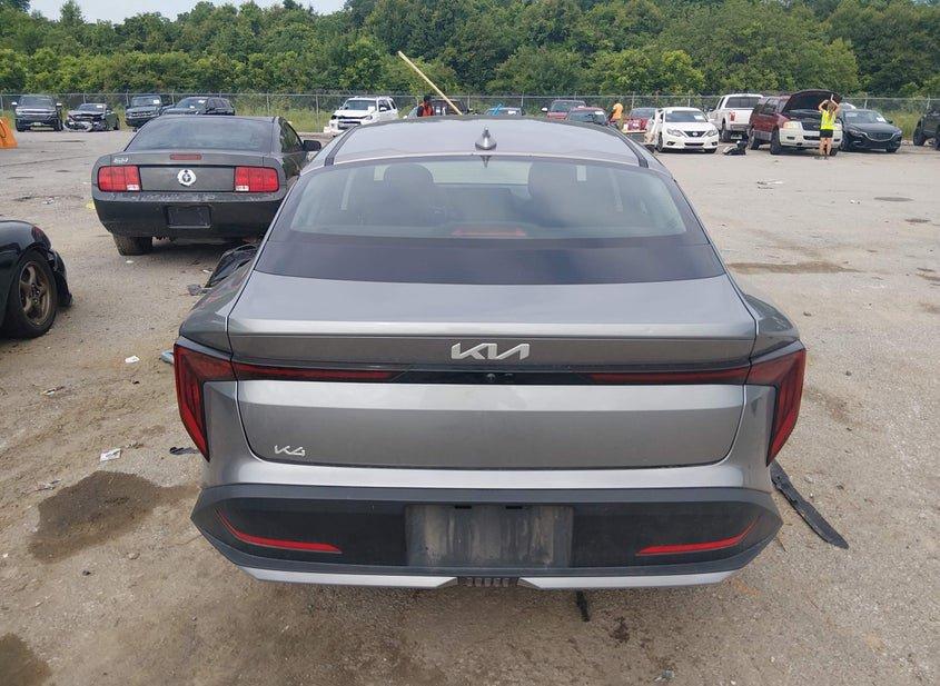 Kia K4