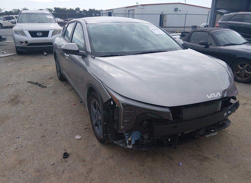 Kia K4