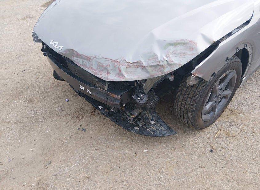 Kia K4