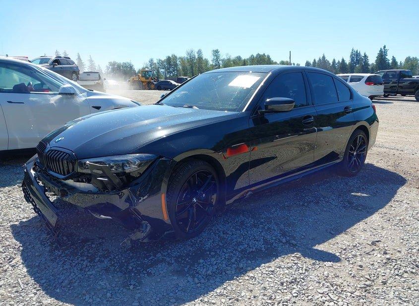 BMW 330I