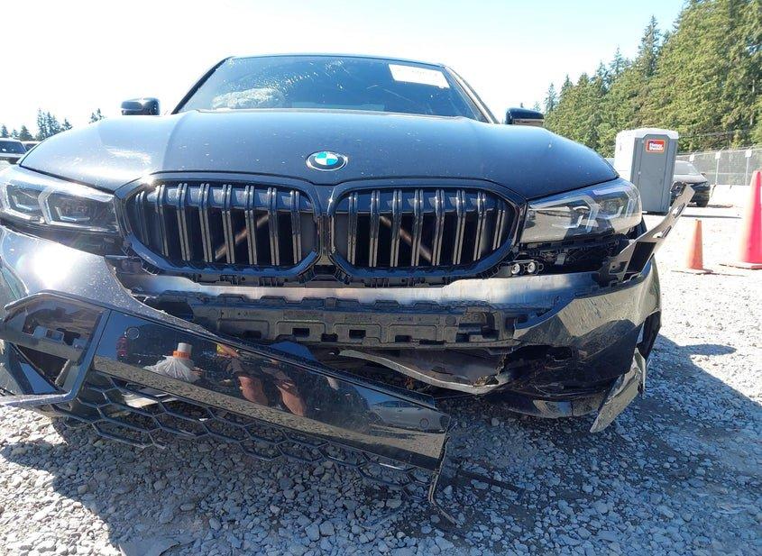 BMW 330I