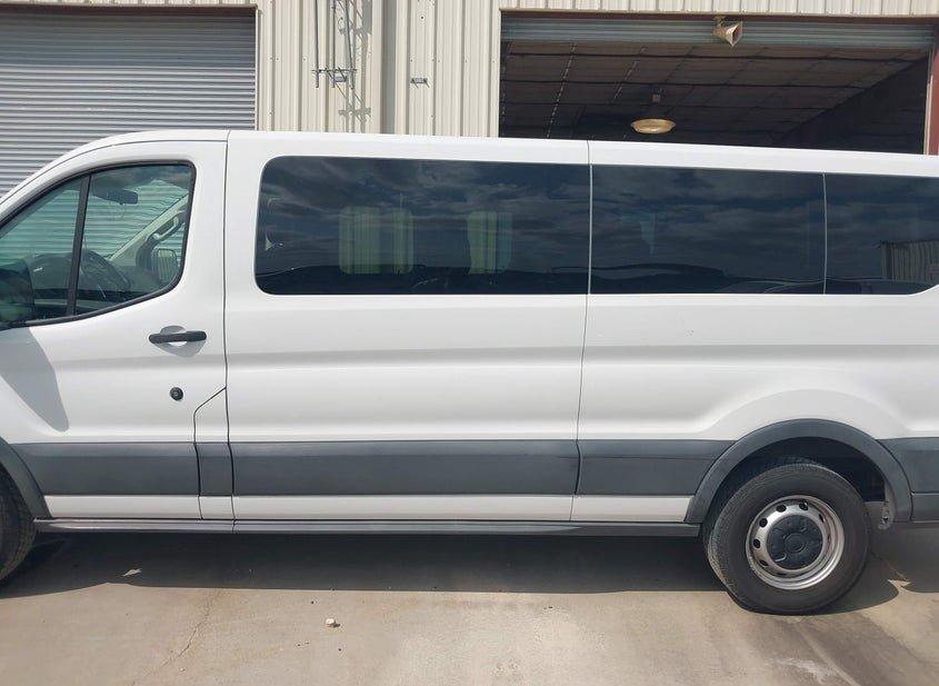 Ford Transit-350