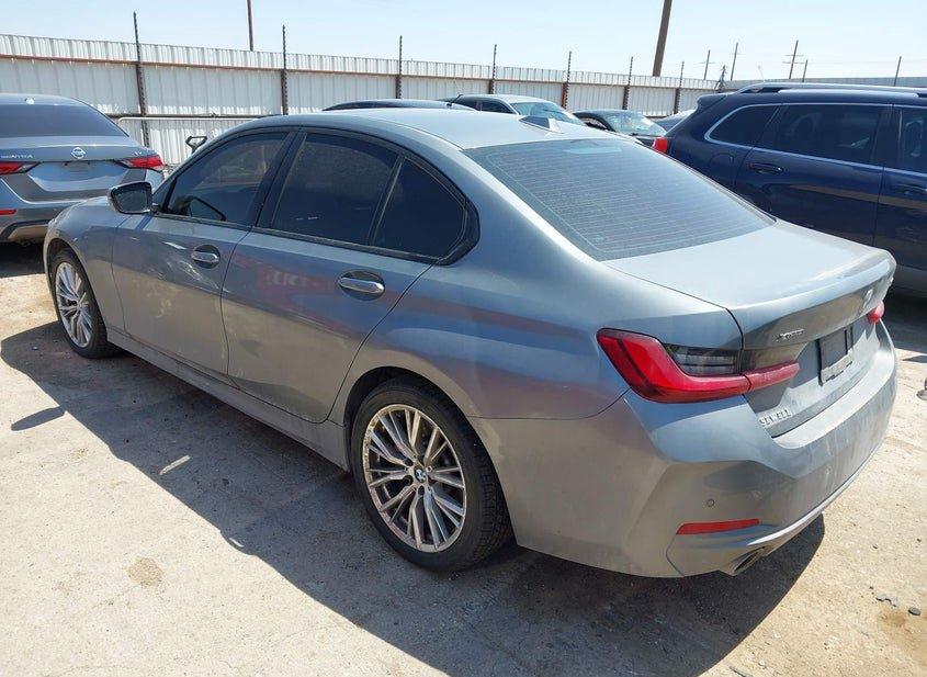 BMW 330I
