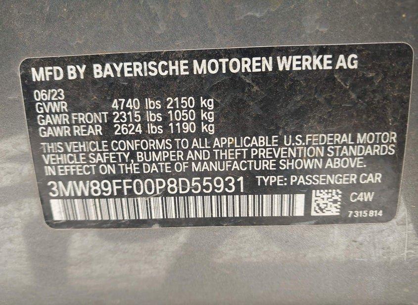 BMW 330I