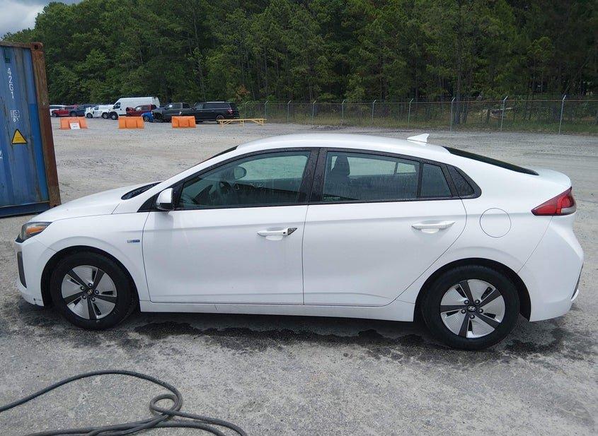 Hyundai Ioniq Hybrid