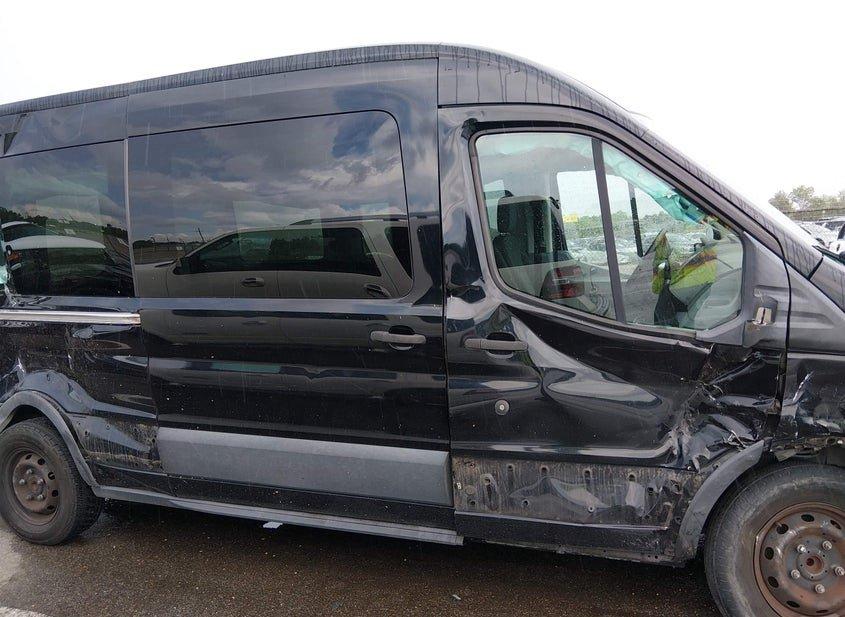 Ford Transit-350