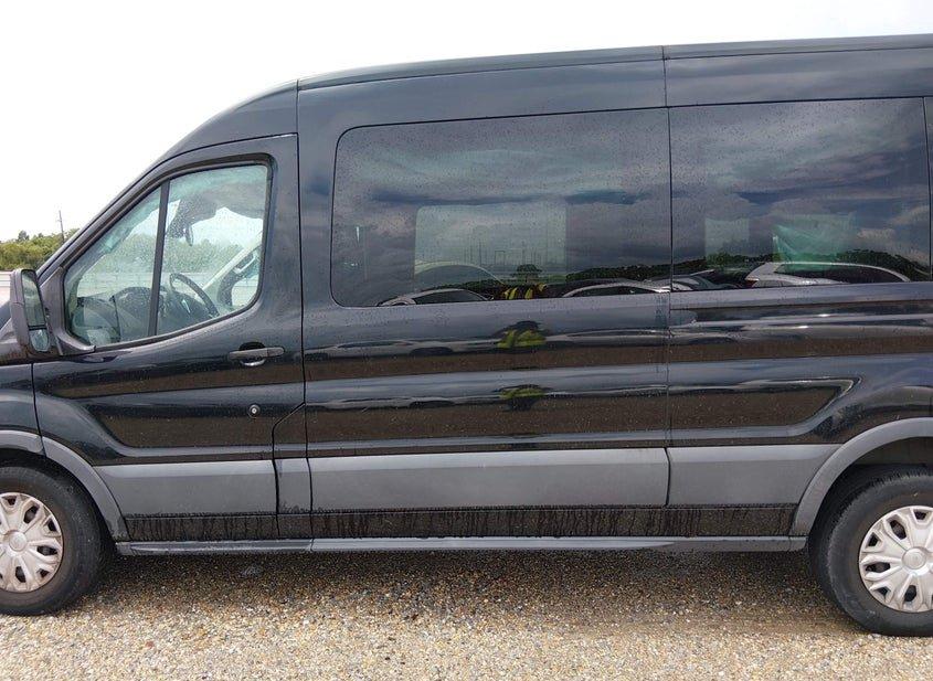 Ford Transit-350