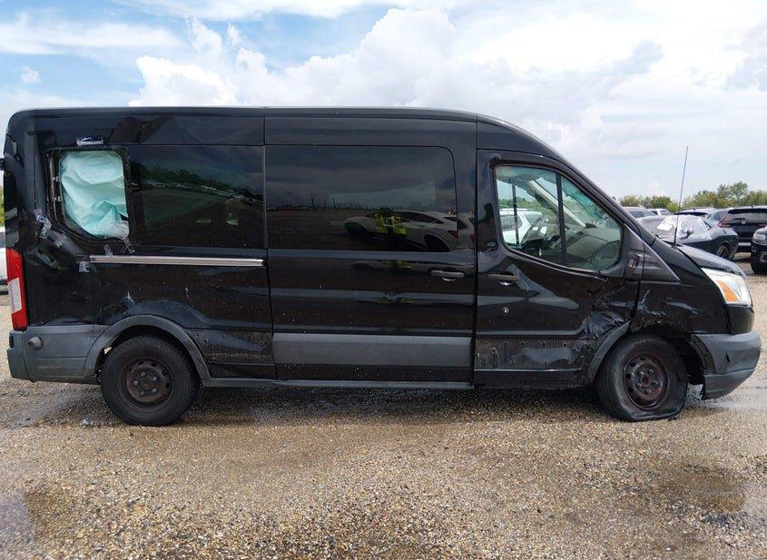 Ford Transit-350