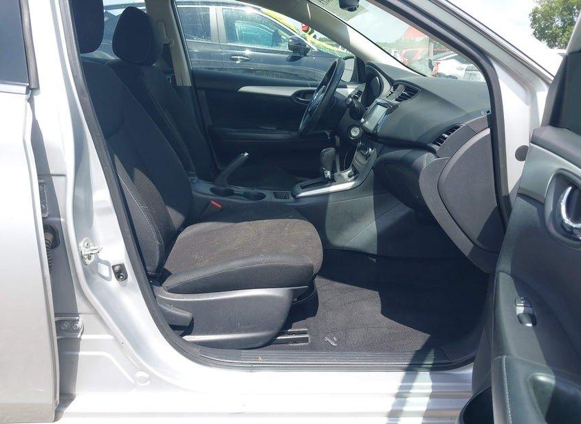 Nissan Sentra