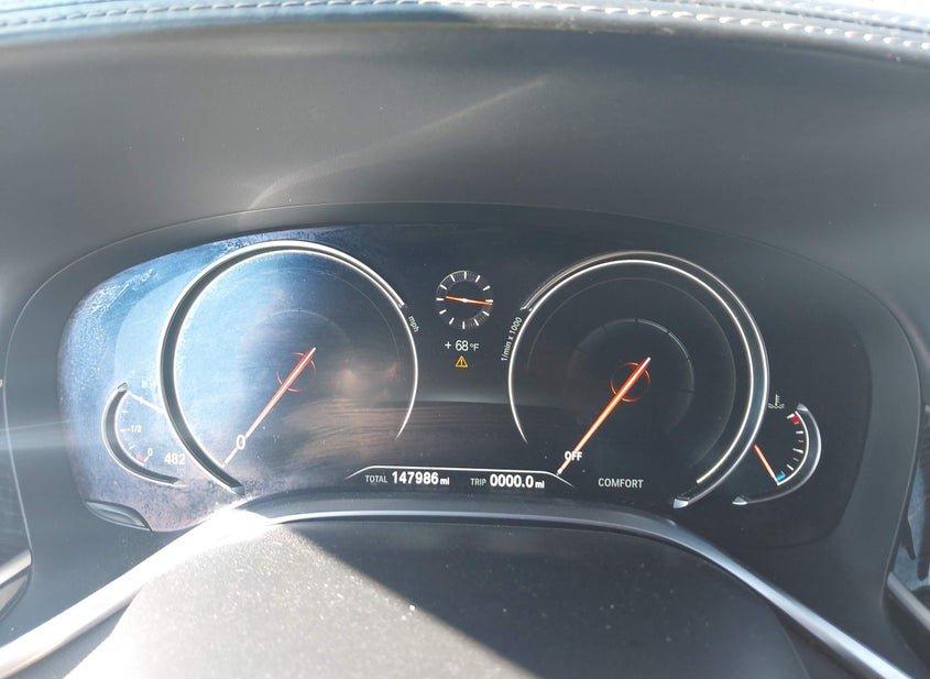 BMW 740I