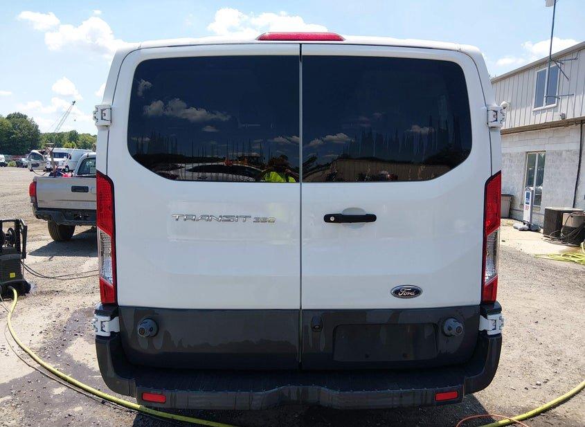 Ford Transit-350
