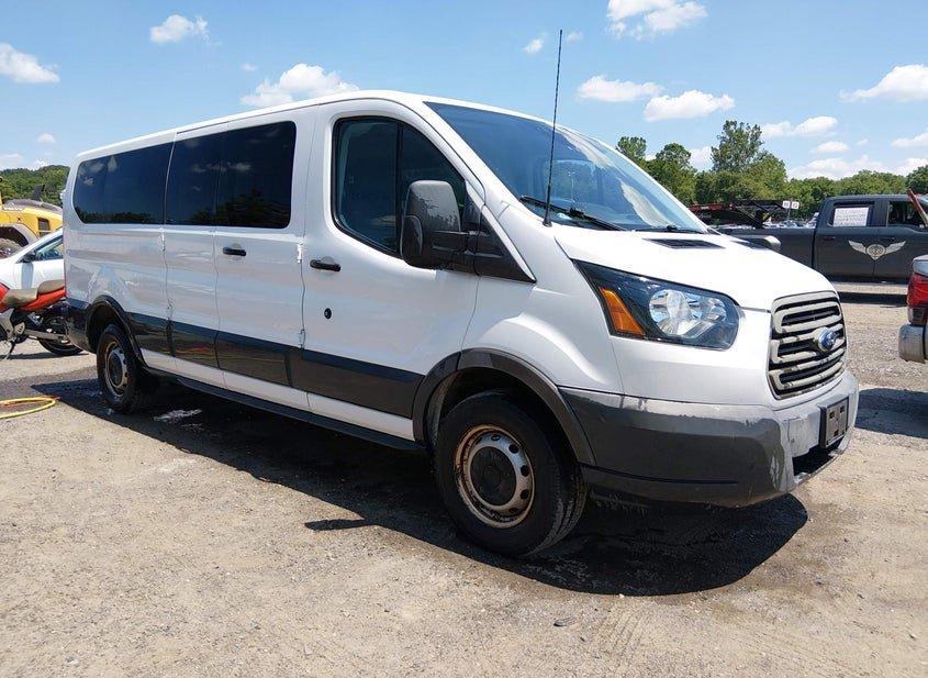 Ford Transit-350