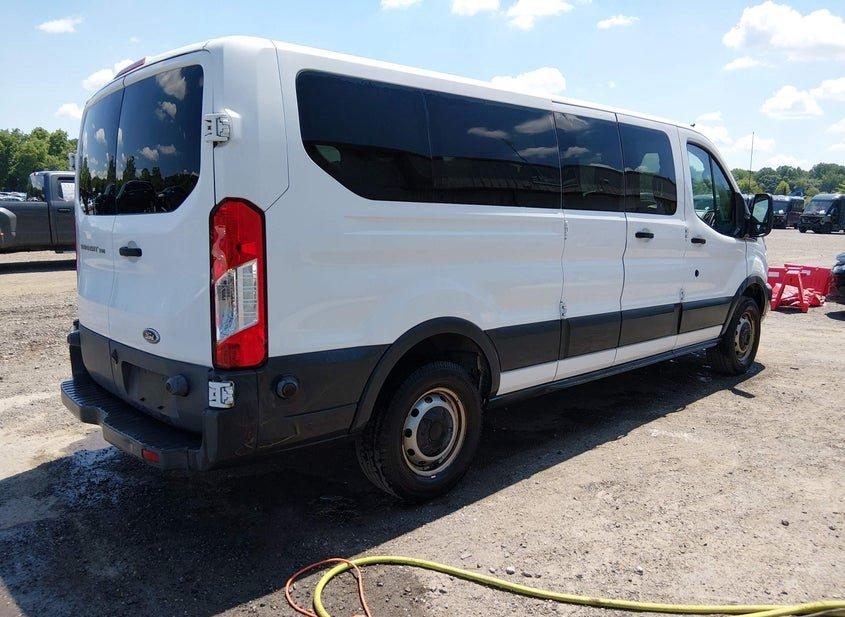 Ford Transit-350