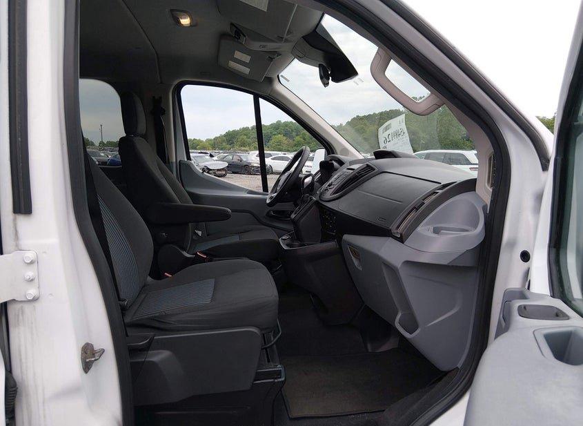Ford Transit-350