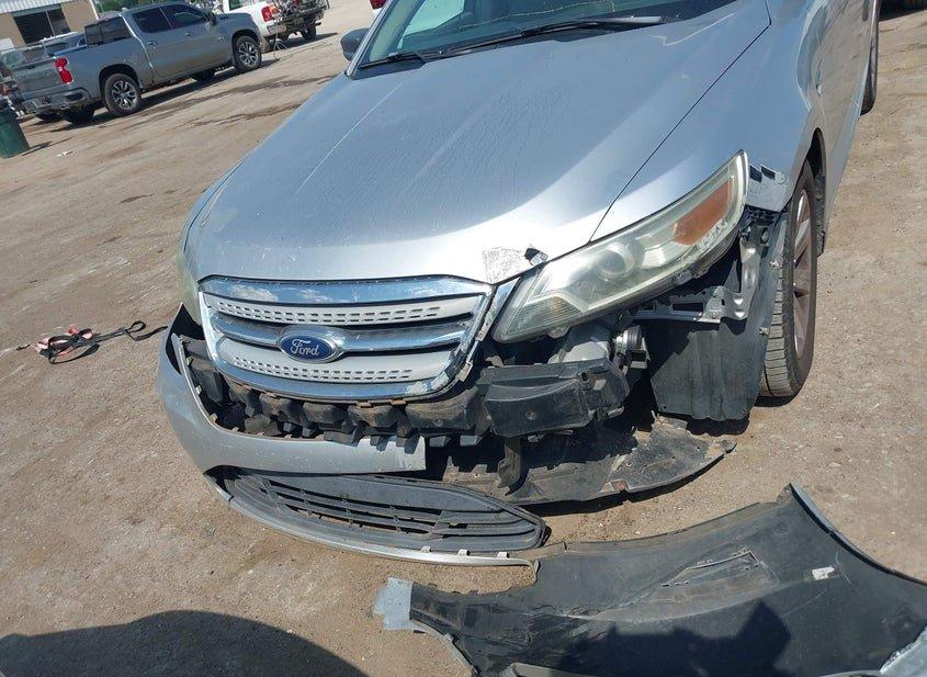 Ford Taurus