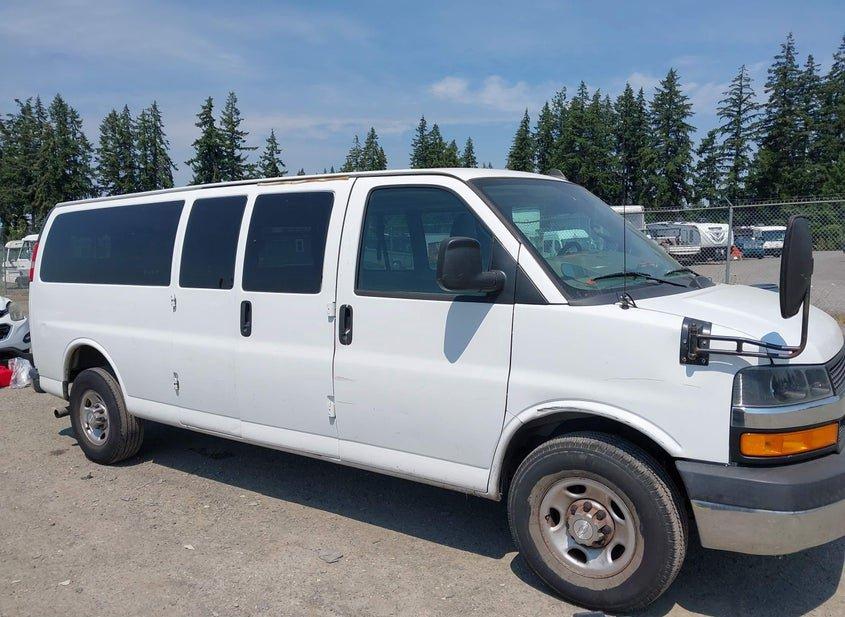 Chevrolet Express 3500