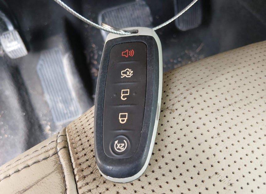 Ford Taurus