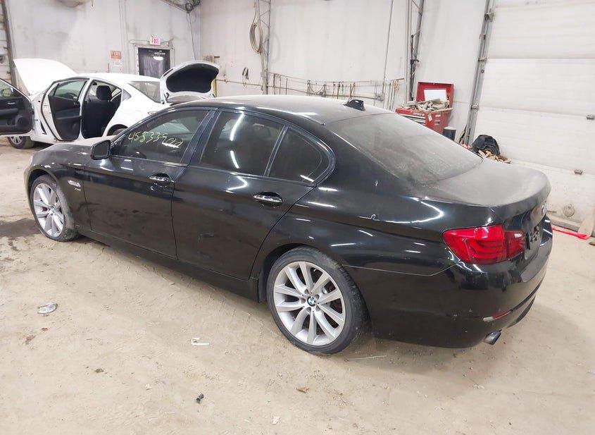 BMW 535I