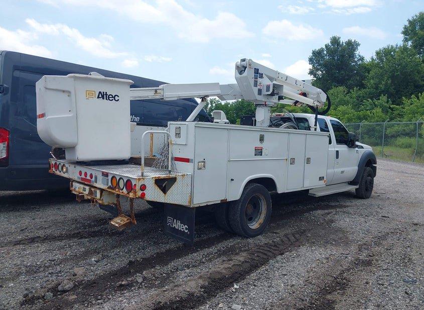 Ford *Rb - F-550 Chassis