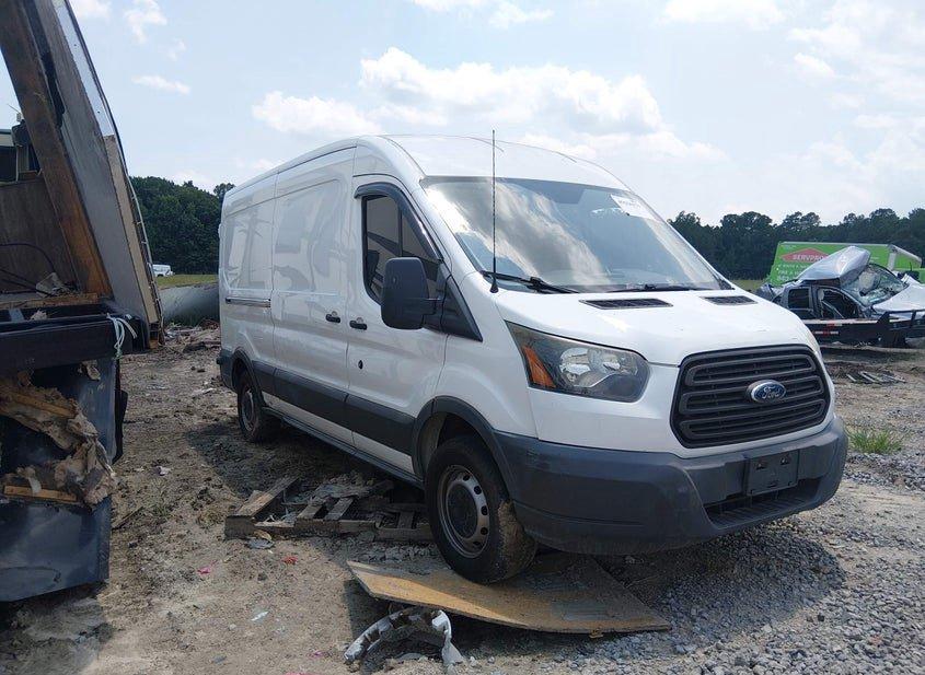 Ford Transit-150