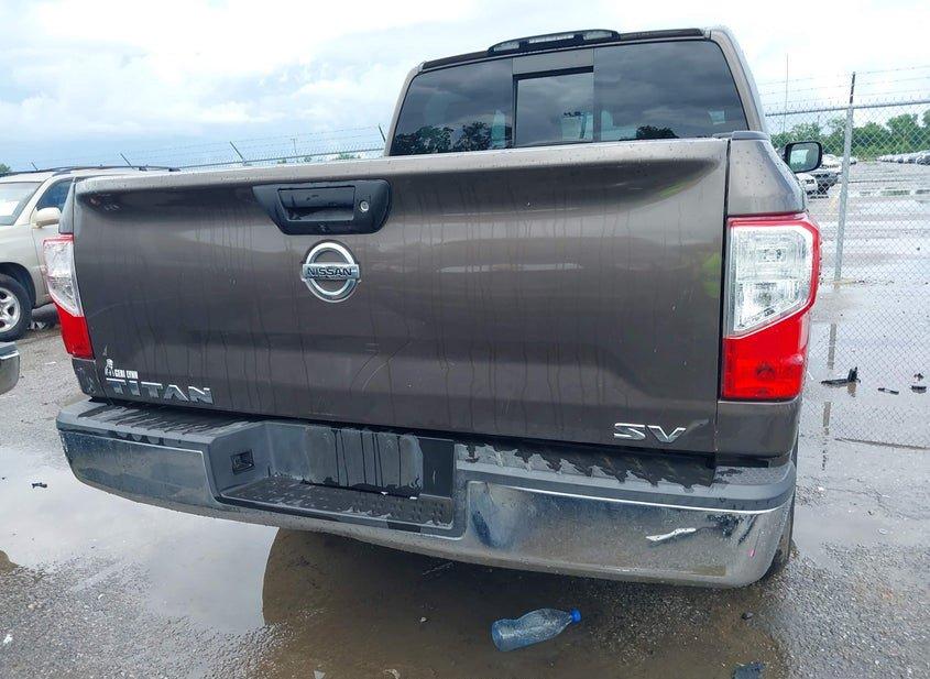Nissan Titan