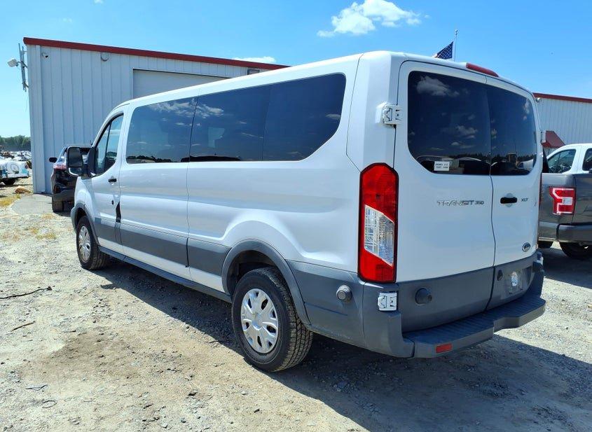 Ford Transit-350
