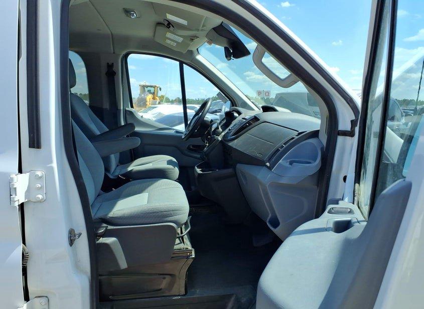 Ford Transit-350