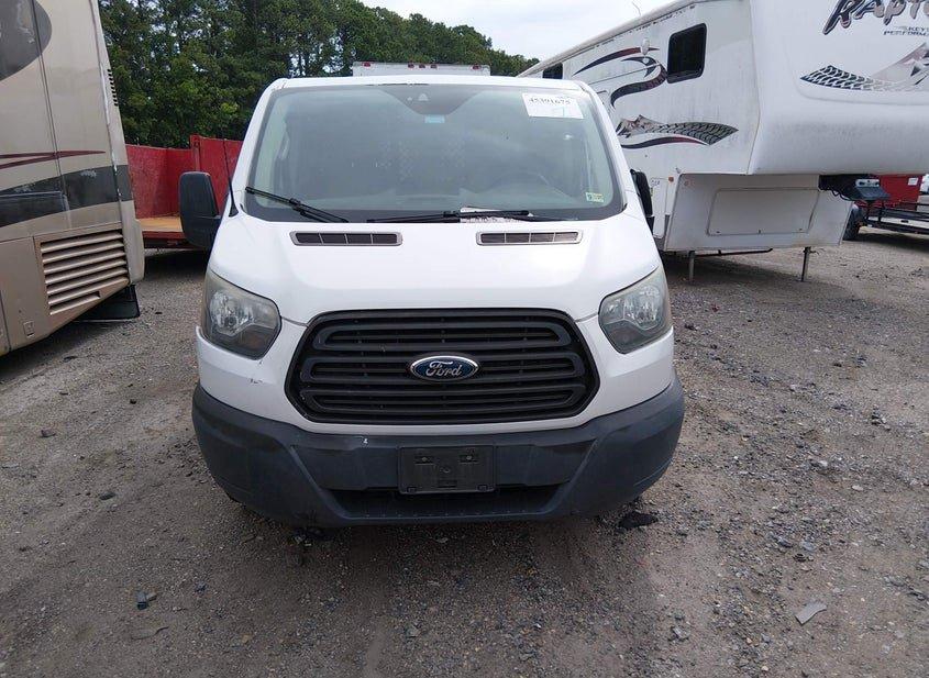 Ford Transit-150
