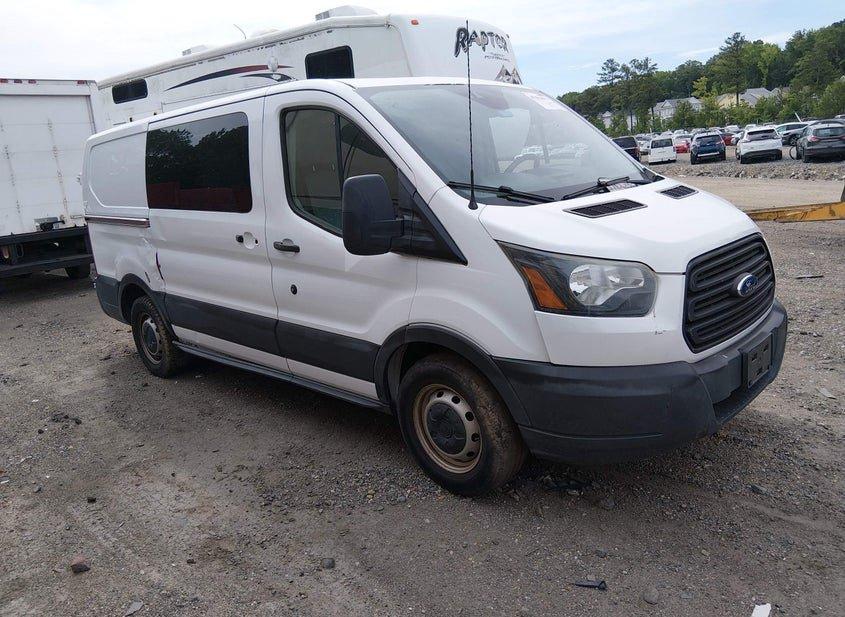 Ford Transit-150